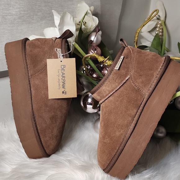 Bearpaw Retro Shorty Water Repellent Platform Boot (Women)Size10 New - Picture 1 of 4